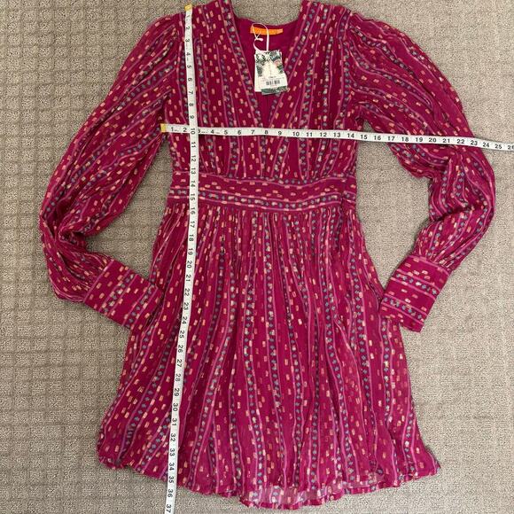 NWT Oliphant V-Neck Long Sleeve Mini Dress in Melrose Magenta Size XS - Picture 4 of 6